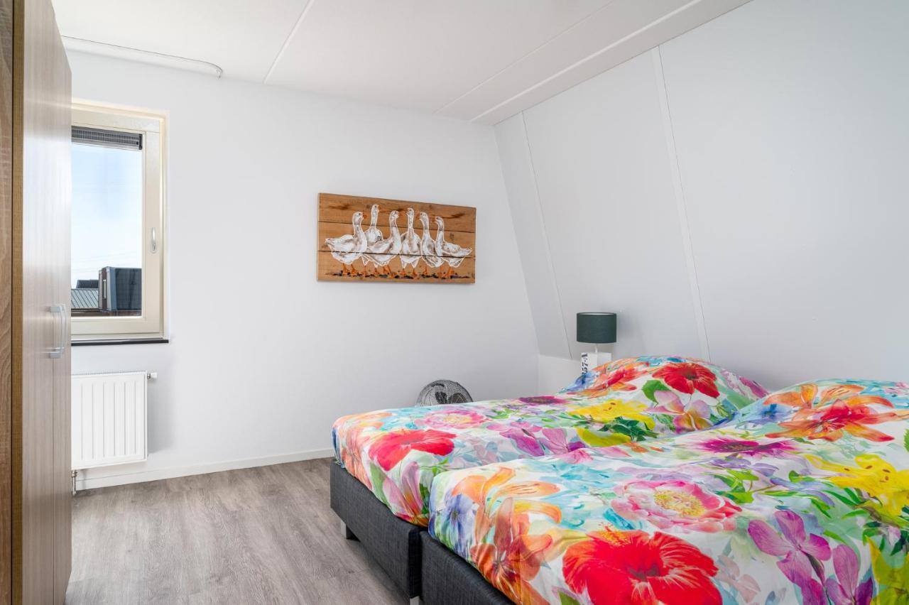 Recreatiepark Tusken De Marren Hotel Akkrum Екстериор снимка